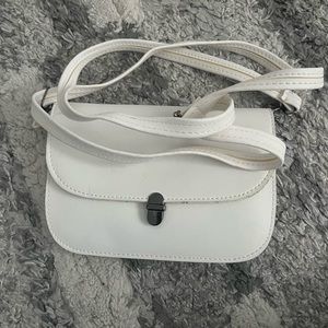 White over the shoulder bag